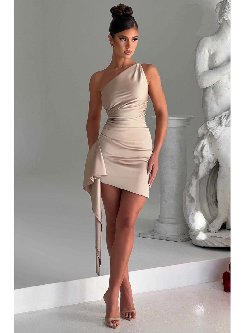 Vestido Curto de Cetim Avery