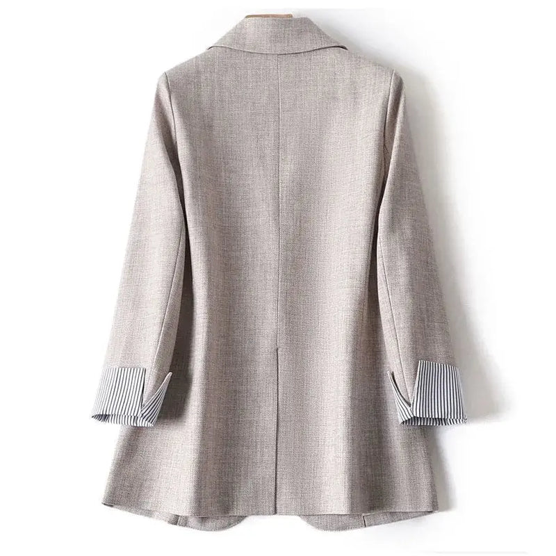 https://uniquestoreb.com/products/blazer-casual-feminino-paula