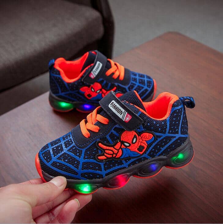 https://uniquestoreb.com/products/tenis-do-homem-aranha-com-luz