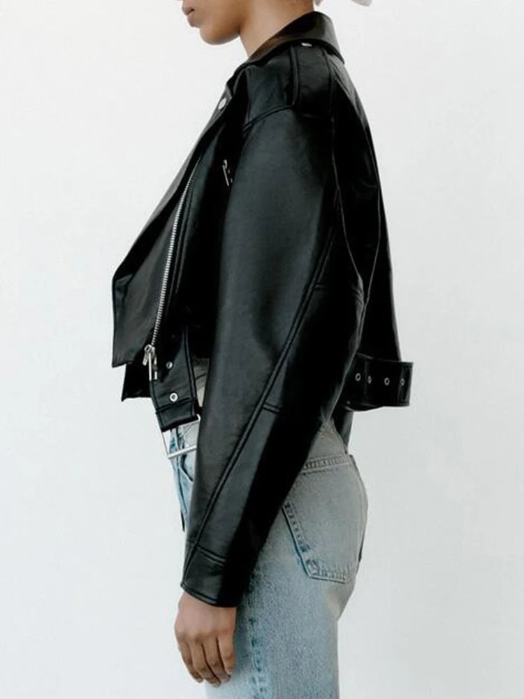 Jaqueta de Couro Preta Feminina - Biker