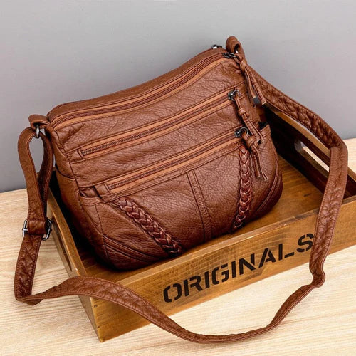 Bolsa Feminina Transversal de Couro  - Elite Chic - Compre 1 Leve 2